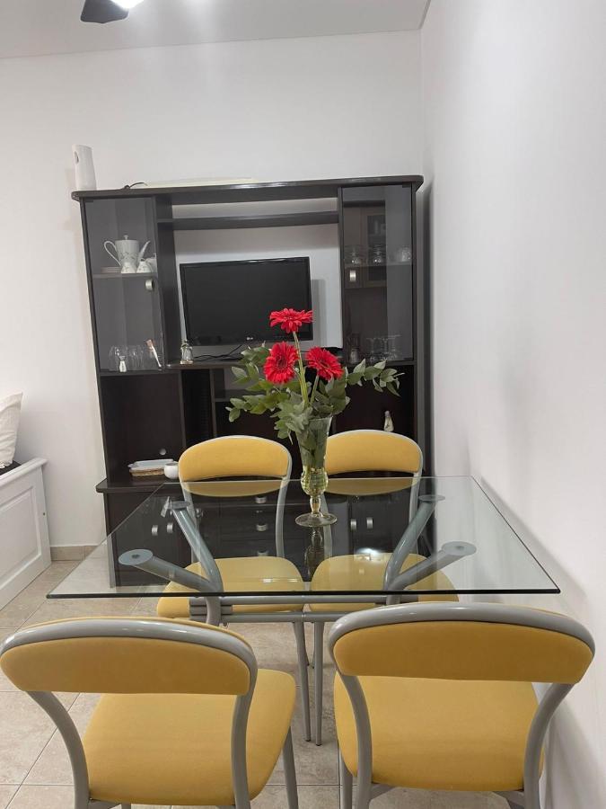 Gerbera Colorada Haedo Apartment Morón Екстериор снимка